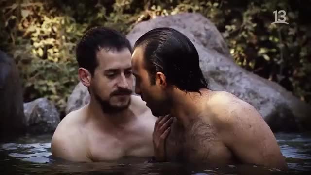 Trio en 'Río Oscuro'