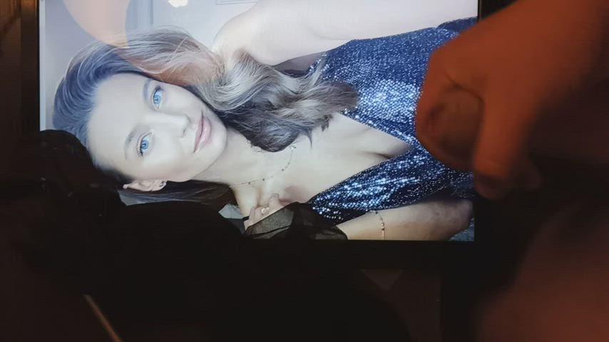 Julia Wieniawa Polish cumtribute