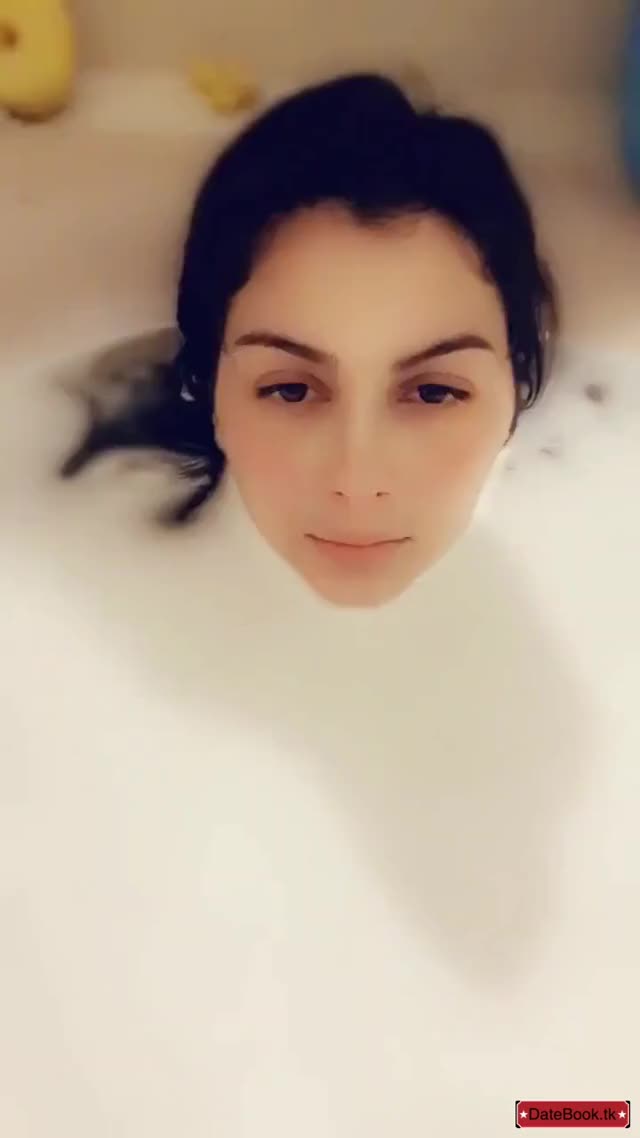Bath drop