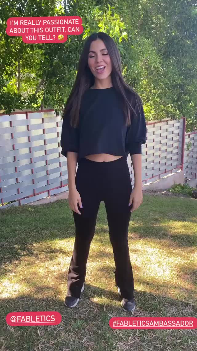 victoria justice gif