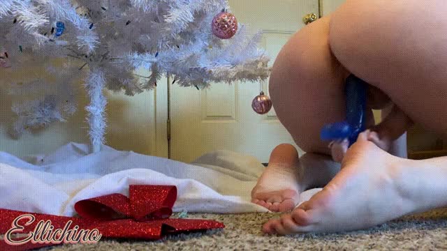 You get a fucktoy for Christmas! Watch as she shows you all her features!