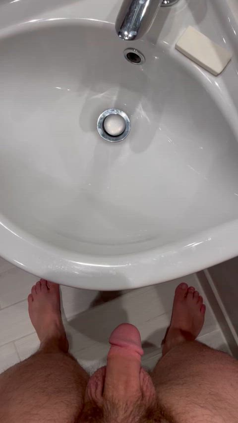 Using my hotel sink like a urinal