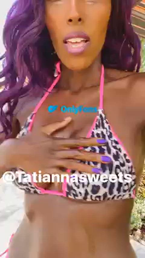 babe bikini ebony milf oil oiled onlyfans public solo tits bikinis ebony-girls oil-porn