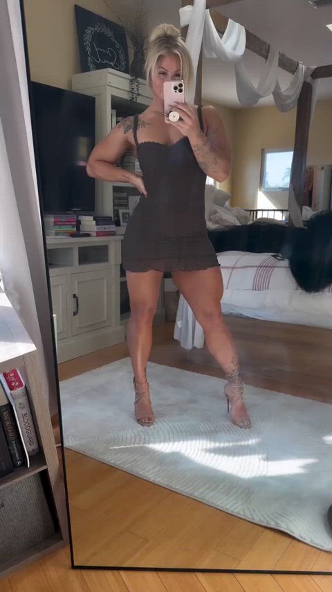 muscles muscular girl muscular milf gif