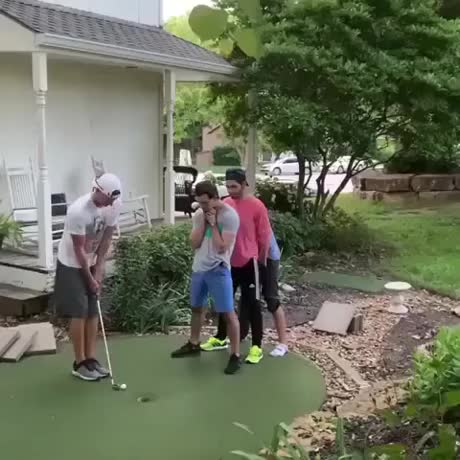 Impressive trick shot