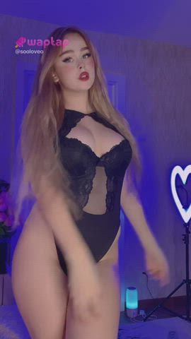 alt boobs booty busty chubby jiggling lingerie tiktok gif