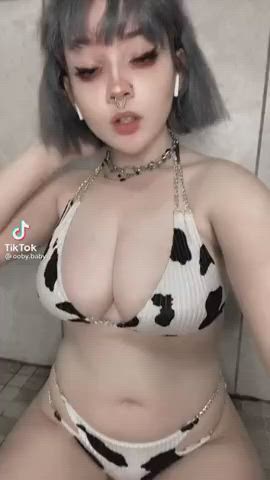 TIK-TOK Big Boobs ? FULL NUDE CONTENT? (LINK IN COMMENTS ? ?)
