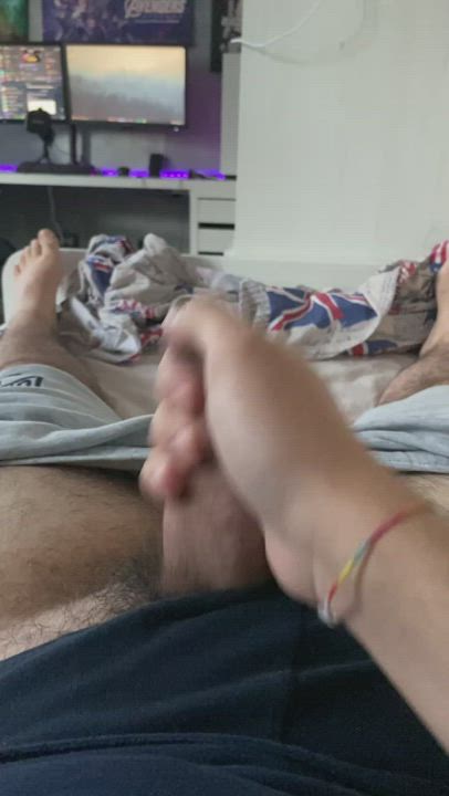 Masturbating my phimosis dick ?