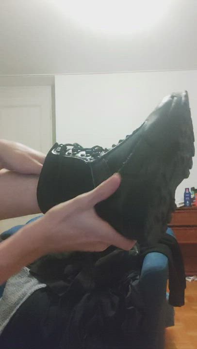 Boots Foot Foot Fetish gif