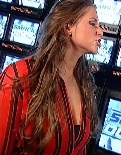 Stephanie McMahon Smackdown 10-03-2002 Lips Reverse