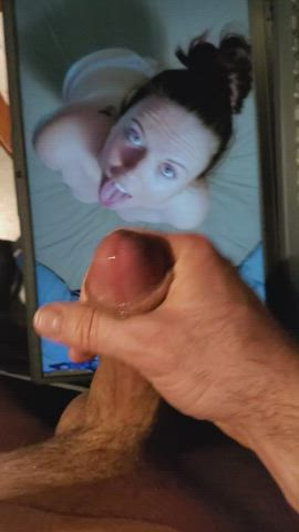 What a good little cum target u/stevie_stunner is!