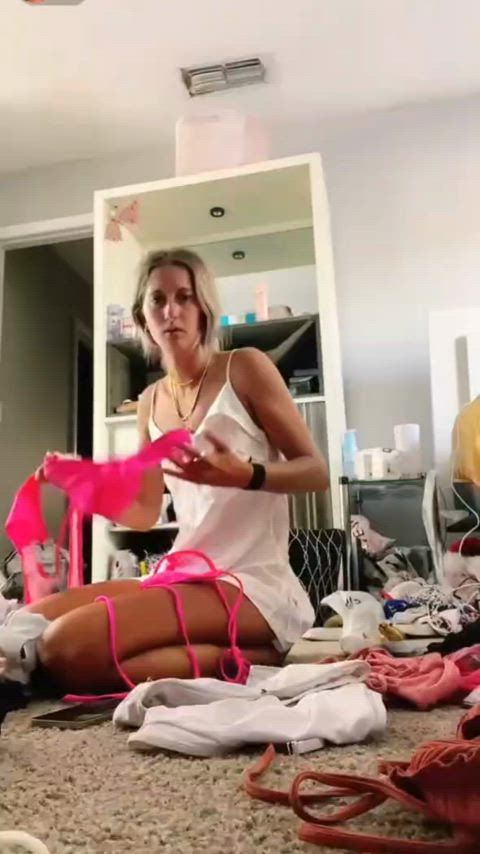 r/nipslip_voyeur_tiktok #83