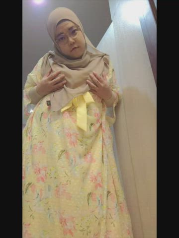 amateur ass big tits crossdressing hijab smacking spanking gif