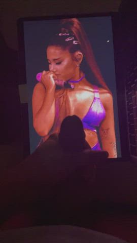 Doing an Ari trib right now. Dm for full vid