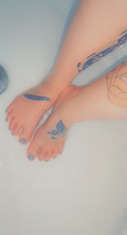 Feet Fetish Wet gif