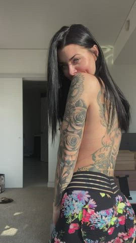 amateur ass big tits boobs brunette naked onlyfans sex tattoo gif