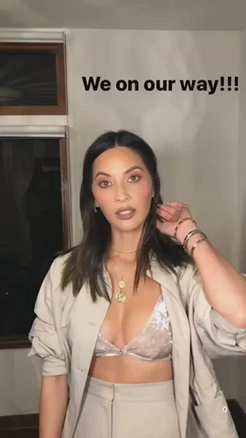 beautiful celebrity olivia munn sexy gif