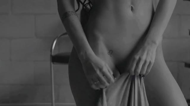 nude gif