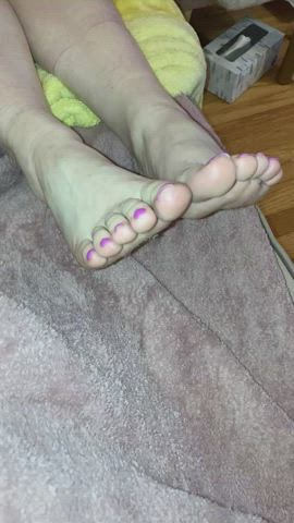 feet feet fetish foot foot fetish foot worship soles toes gif