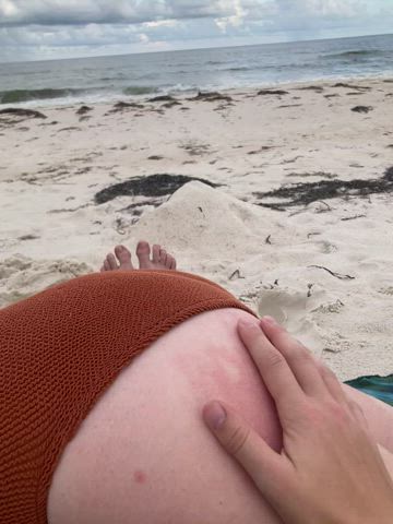 Here’s the video of spanking on the beach! (Sound on for sexy whimpers…)