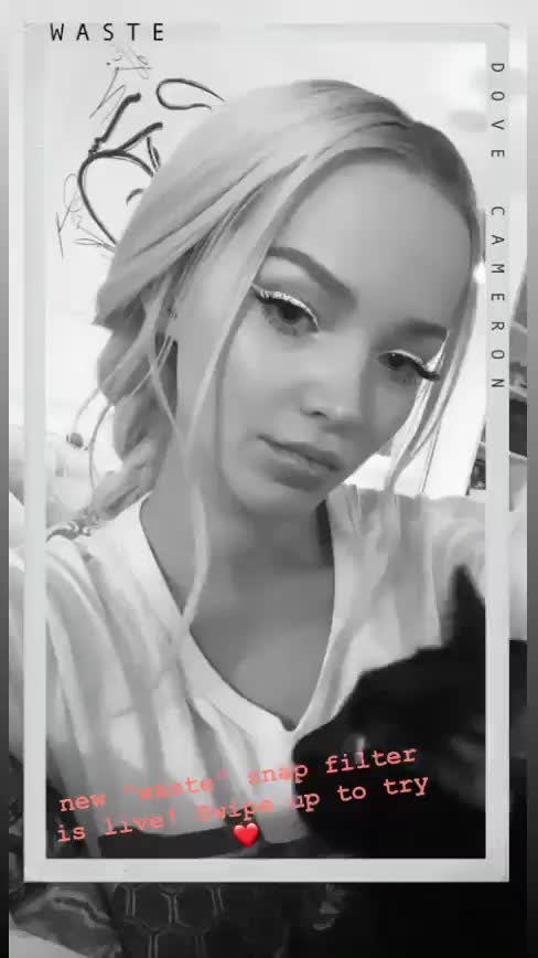 Dove Cameron