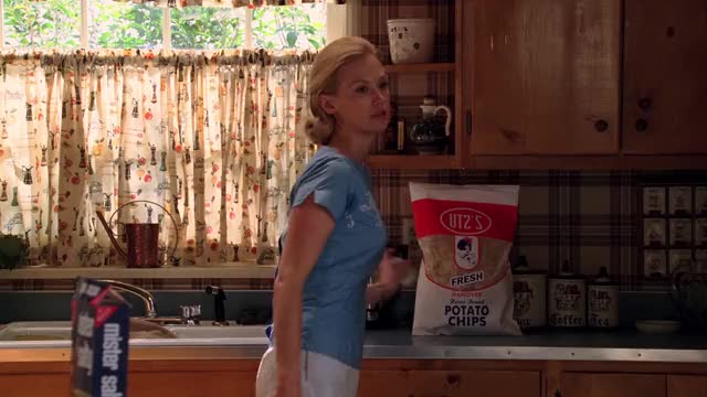 January Jones - Mad.Men.S01E10