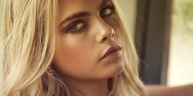 Cara Delevingne gif