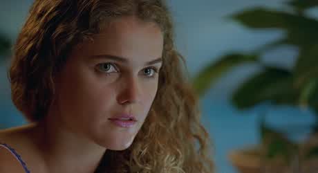 Keri Russell in Mad About Mambo (2000)