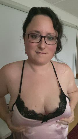 Would love to bounce my boobies on you