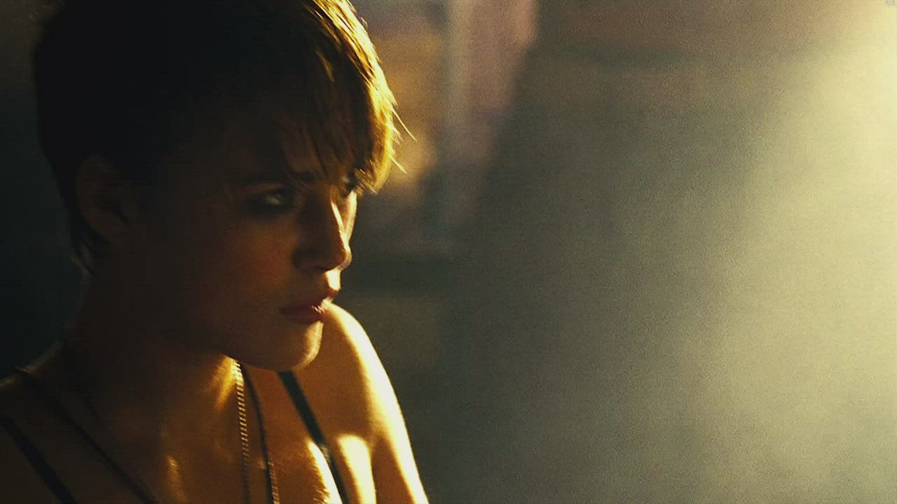 Keira Knightley -- Domino -- Lapdance NN Webrip