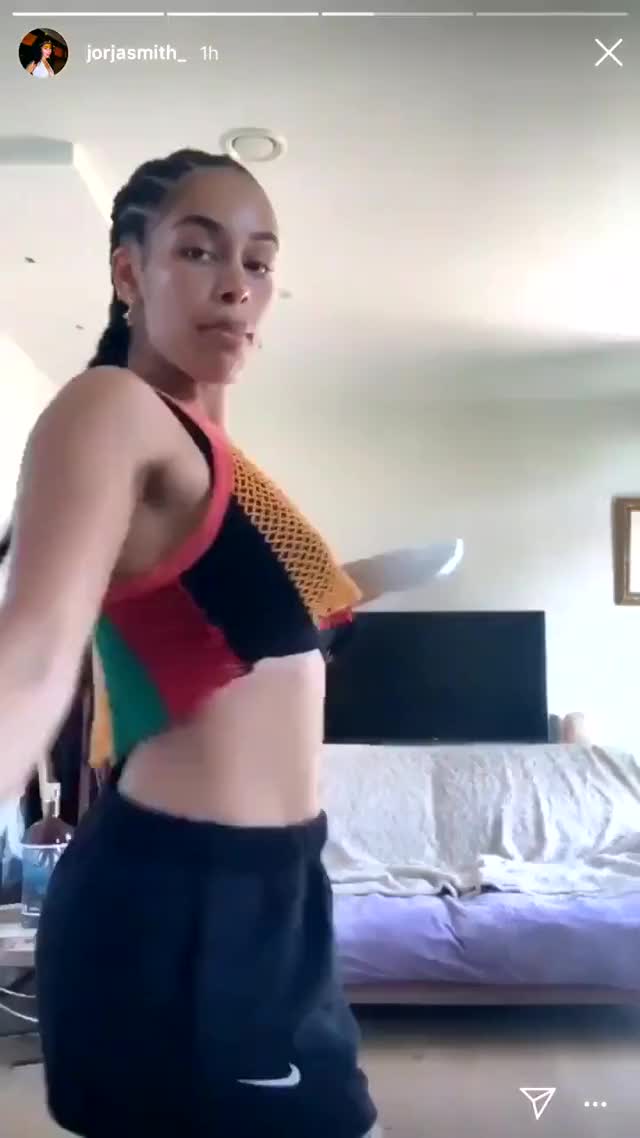 jorja smith twerk