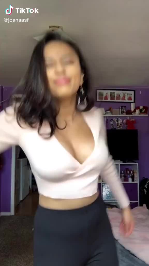 Joana Hidalgo on TikTok