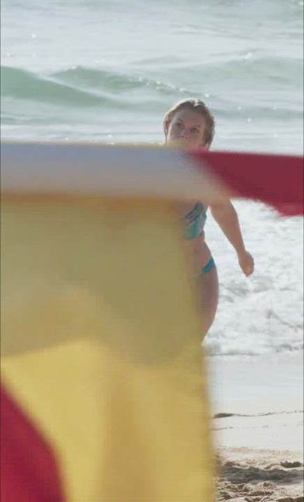 Australian Bikini Curvy Thick gif