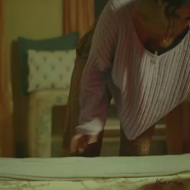 Celebrity Downblouse Indian gif