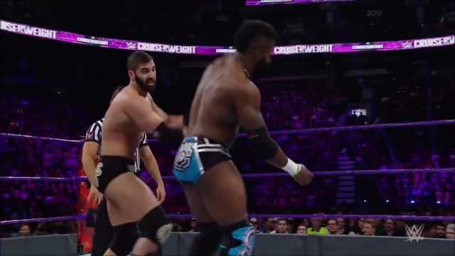 Ariya Daivari | Hammerlock Lariat