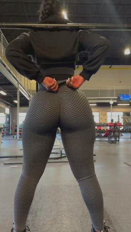 Big Ass Bubble Butt Gym Leggings gif