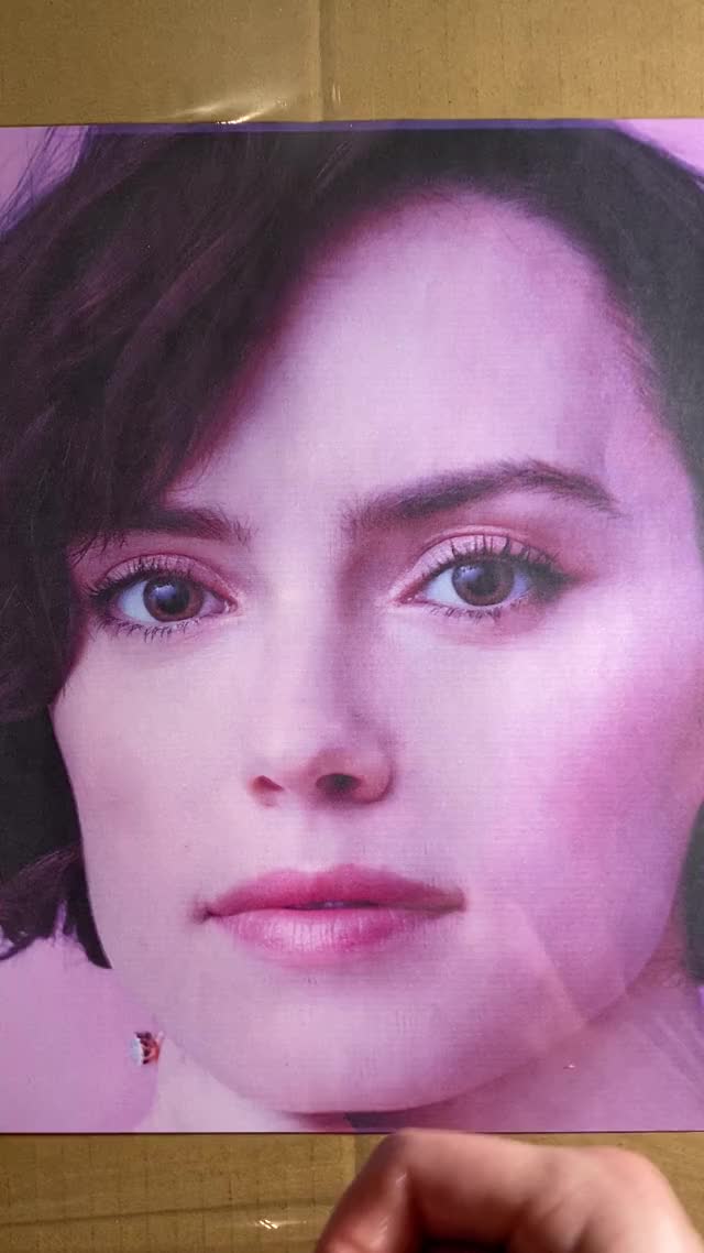 Daisy Ridley gif