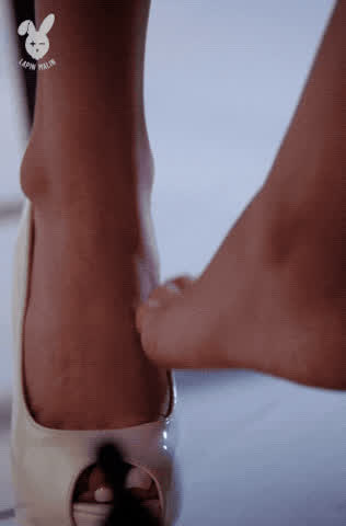 Feet Heels Teen gif