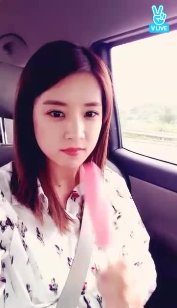 160608 에이핑크 Apink 박초롱 Chorong Eating a Popsicle Subclip (18)