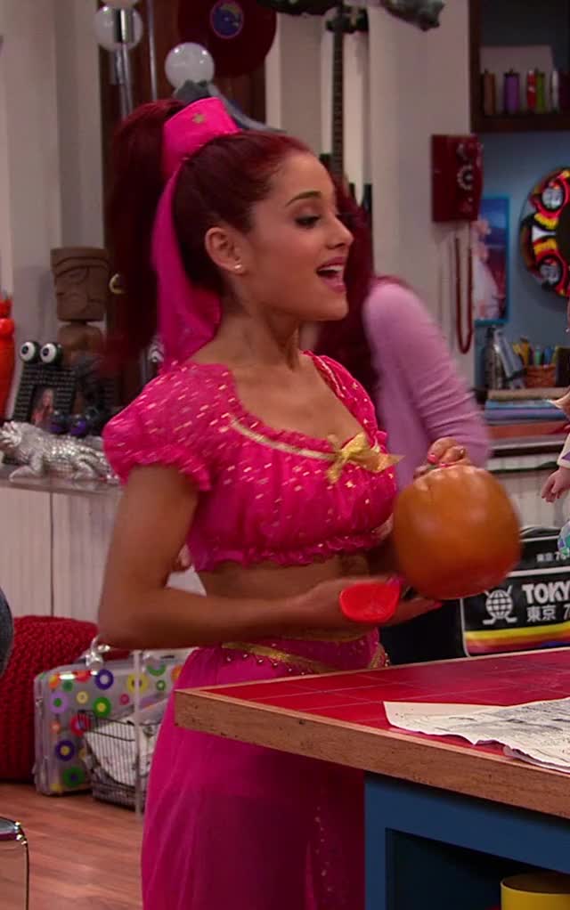 Sam&Cat-SE01E15-10-19-2013