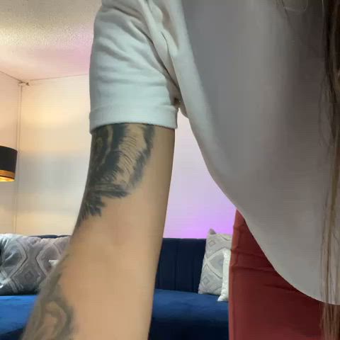 amateur big ass big tits booty brunette huge tits latina model sensual tattoo gif