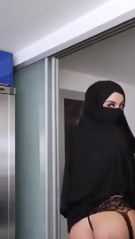 Hijab girl showing off for the Camera