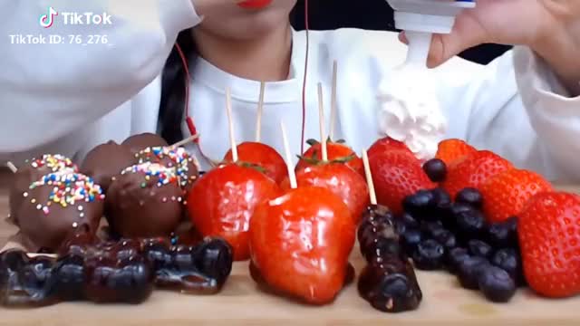  #탕후루 #tanghulu #candy #퐁듀 #휘핑크림 #料理 #asmr #realsound #eating