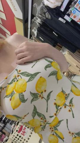 I’m always flashing my big 19yo tits in public [gif]