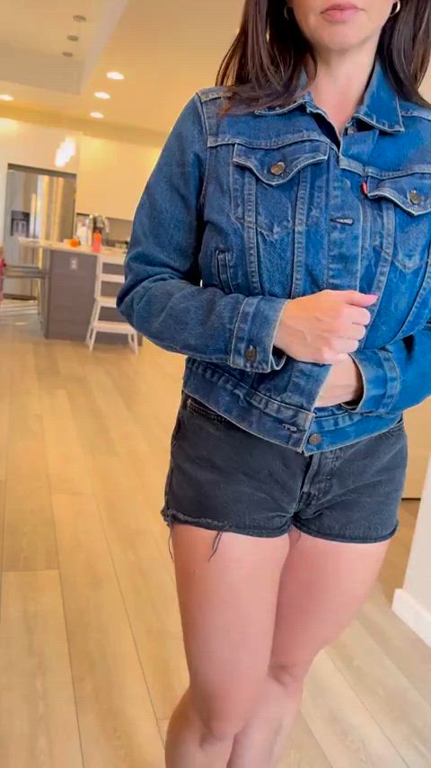 big tits flashing jean shorts gif