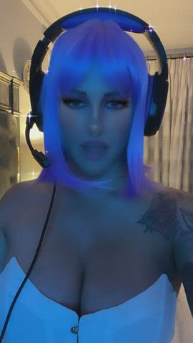 horny gamer girl playing fortnite __ sub for $3