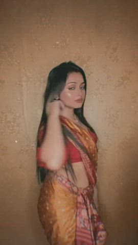 dancing downblouse hotwife housewife indian saree sensual gif
