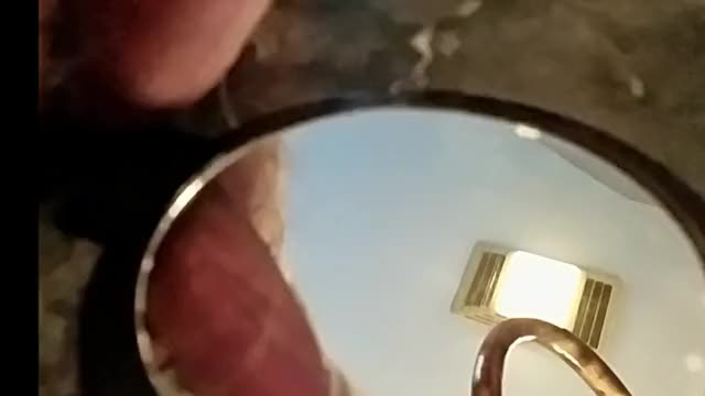 mirror drop