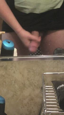 Couldn’t help myself in my moms bathroom ;) Dms open