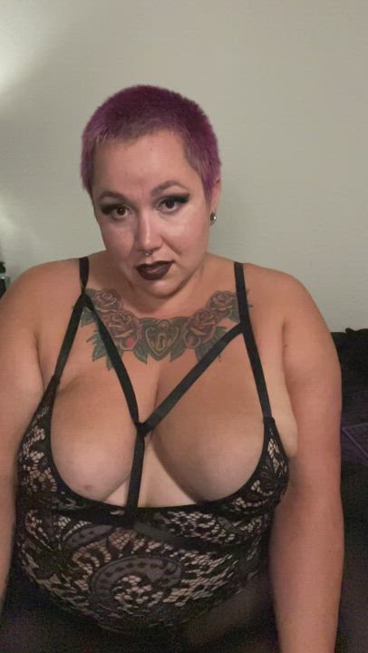 Amateur BBW Bouncing Tits SSBBW gif